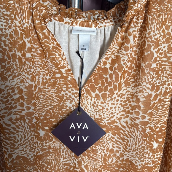 ☀️= 2/$13 NWT Ava & Viv Women's Leopard Print Mustard Color Short Sleeve Blouse - Picture 5 of 5